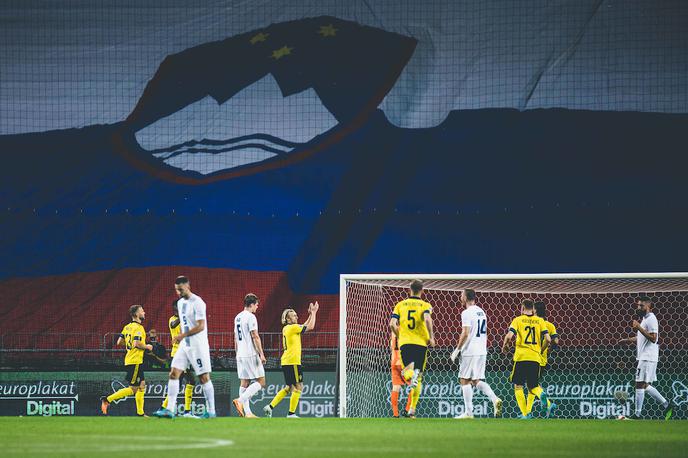 Slovenija : Švedska, slovenska nogometna reprezentanca | Slovenci se bodo novembra pomerili s Črno goro in Romunijo. | Foto Grega Valančič/Sportida