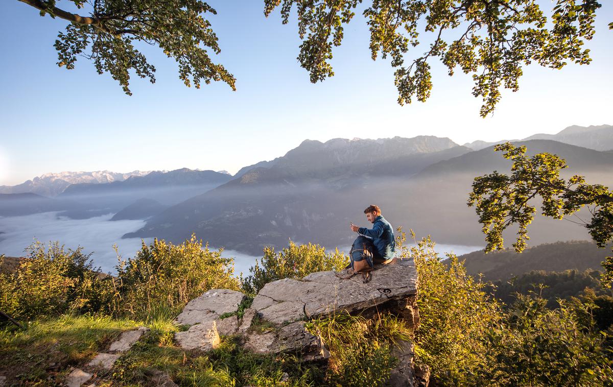 Kolovrat | Letošnje poletje bodo v Sloveniji prvič izpeljali pohodniški projekt Highlander Adventure, v okviru katerega bodo udeleženci skušali v največ petih dneh prehoditi traso od Bohinjskega jezera do Kobarida.  | Foto Jošt Gantar