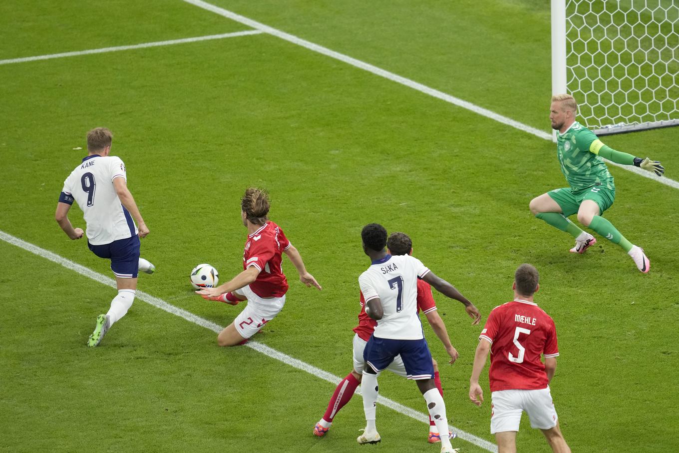 Harry Kane ha segnato portando l'Inghilterra in vantaggio per 1-0. | Foto: Gulliverimage