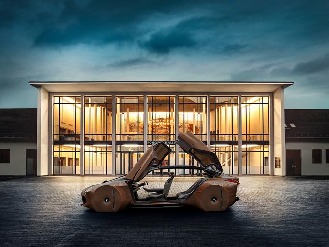 BMW želi samovozeče avtomobile na trgu predstaviti leta 2021. | Foto: BMW