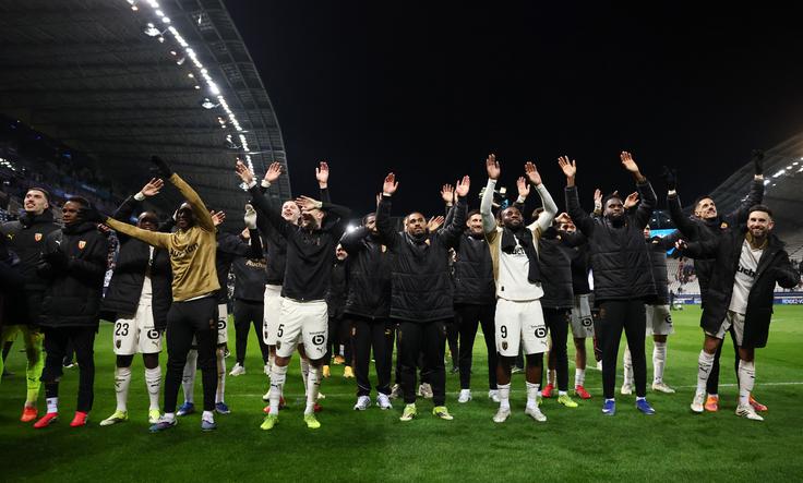 Lens je na gostovanju v Parizu napolnil mrežo novincu v francoski prvi ligi. | Foto: Reuters