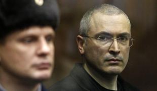 Hodorkovski po pomilostitvi odletel v Nemčijo