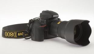 Ocenili smo: Nikon D800