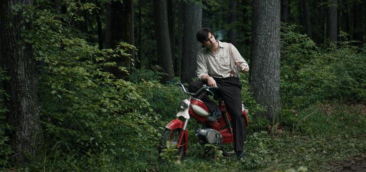 Metod Trobec je bil le fant, ki je hotel imeti motor – in že kot mladenič ga je hitro dobil. Z nasiljem.  | Foto: 666 Productions