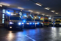 Prižig siren in luči, reševalno vozilo