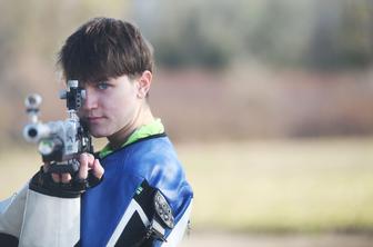 Slovenski športni strelec, ki premika meje svoje generacije