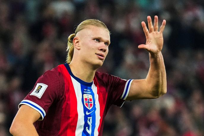 Erling Haaland | Erling Haaland je dosegel kar pet zadetkov. Že petič v karieri je dosegel najmanj tri zadetke na tekmi Norveške, s katero je kar z 11:1 odpravil Moldavijo. | Foto Reuters