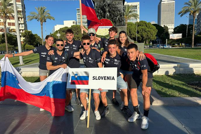 SP jadranje do 17 let Slovenija 420 | Na SP v Turčiji je v mladinskem razredu 420 nastopilo veliko slovenskih tekmovalcev. | Foto JZS
