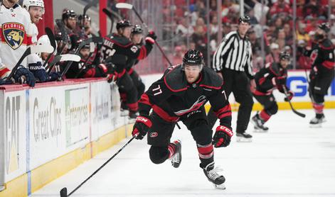 Hokejisti Floride zamudili prvo priložnost za veliki finale