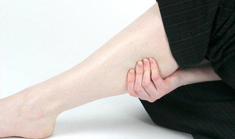 Minuta za zdravje: Kako se znebiti krčev v nogah? 