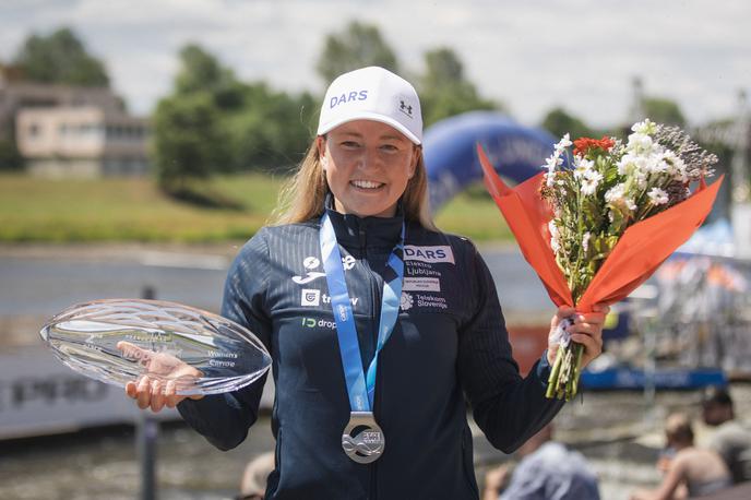 Eva Alina Hočevar | Foto Jure Lenarčič