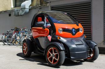 Renault twizy - malček s slovenskim motorjem je štirikrat varčnejši od tesle S