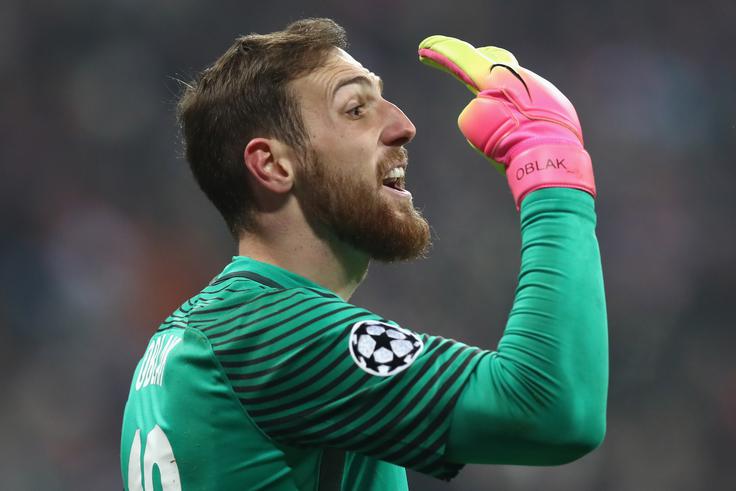 Jan Oblak se je v soboto na Kanarskih otokih veselil visoke zmage, po kateri se bo začel pripravljati na mestni torkov spektakel v ligi prvakov. | Foto: Guliverimage/Getty Images
