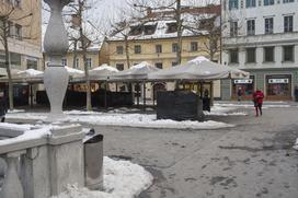 Kavarna Trmostovje, Prešernov trg