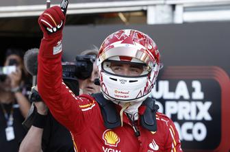 Navdušenje v Monaku: Leclerc prvi, Verstappen prvič premagan, in to kako!