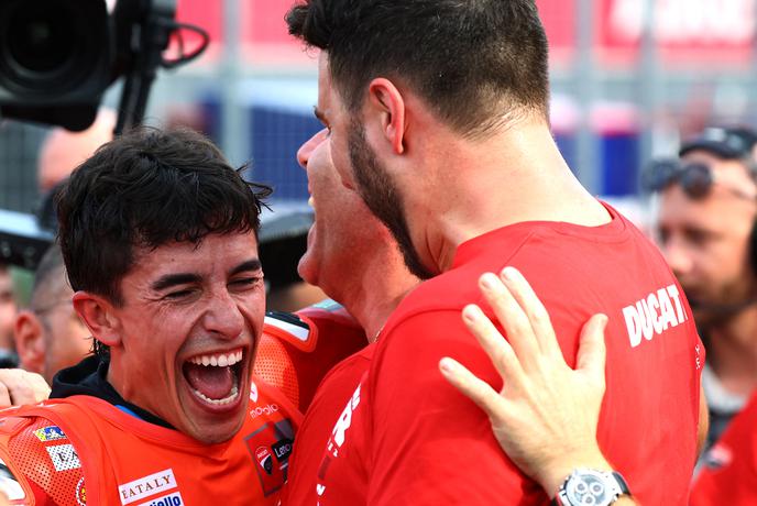 Marc Marquez do sedmega naslova pet dirk pred koncem #video