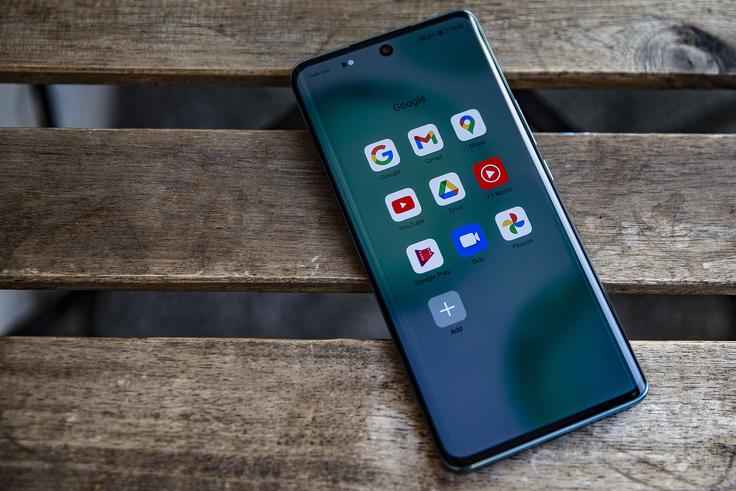 Po ločitvi od Huaweia za Honor prepoved uporabe Googlovih programov in storitev ne velja več. | Foto: Ana Kovač