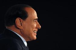 Berlusconi zagrozil, da bo zrušil vlado