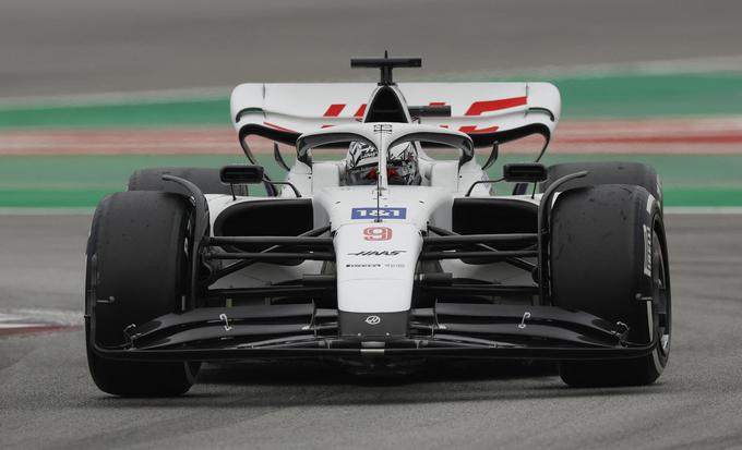 Haasov dirkalnik brez ruskih pokroviteljev. | Foto: Reuters