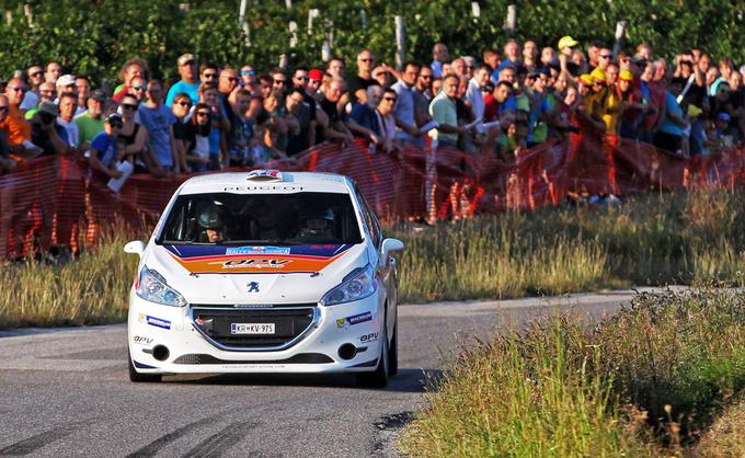 Zaradi dolge tradicije je avtomobilski šport na Goriškem in severnem Primorskem še danes zelo priljubljen, kar dokazuje tudi obisk tamkajšnjih avtomobilskih prireditev. | Foto: WRC Croatia