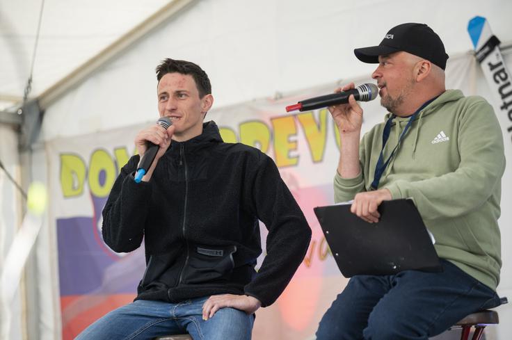 Na sprejemu se je mudil tudi Peter Prevc. | Foto: Boštjan Podlogar/STA
