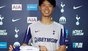 Mladi japonski branilec Takai nova okrepitev Tottenhama
