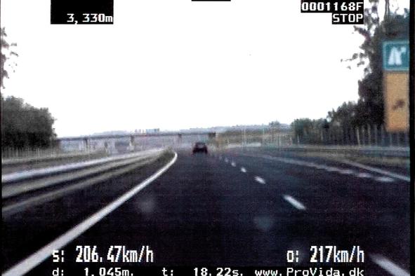 Ptujčan po avtocesti drvel več kot 200 kilometrov na uro
