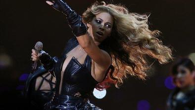 Beyonce z mini kostumom razjezila Peto