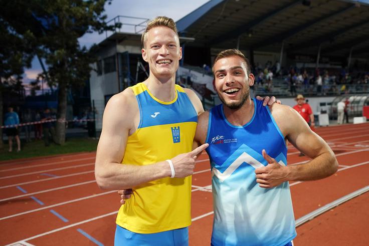 Štafeto je predal Roku Ferlanu, ki je letos v Mariboru popravil njegov državni rekord. | Foto: Aleš Fevžer