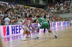Slovenci tudi v drugo porazili Hrvate