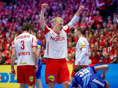 Dancem ponovitev zadnjega finala, že prvi tekmi postregli z dramo