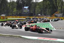 Monza štart Carlos Sainz Ferrari