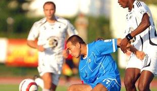Kelenc: Interblock zaustaviti na sredini