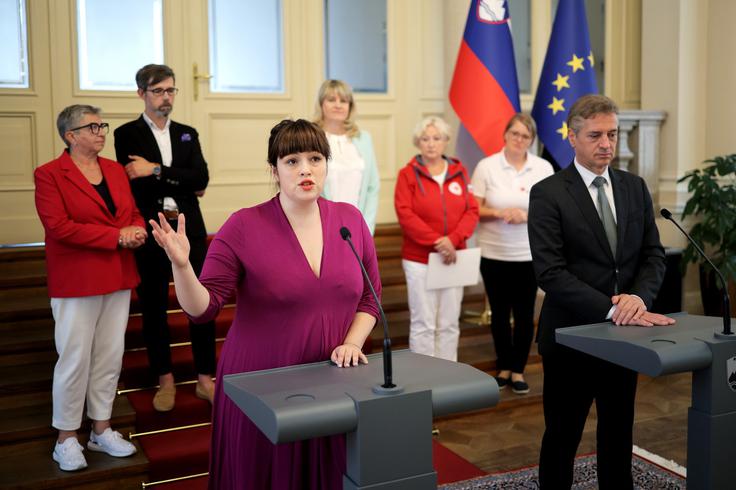 Nika Kovač: Če hočemo imeti družbo, ki ima možnost dvojnega življenja, je treba začeti prav ta dan. | Foto: Daniel Novakovič/STA