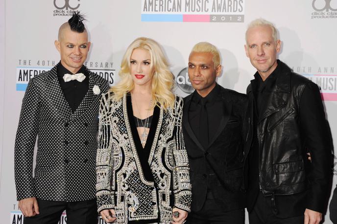 No Doubt | Skupina No Doubt leta 2012, z leve proti desni stojijo Adrian Young, Gwen Stefani, Tony Kanal in Tom Dumont | Foto Guliverimage