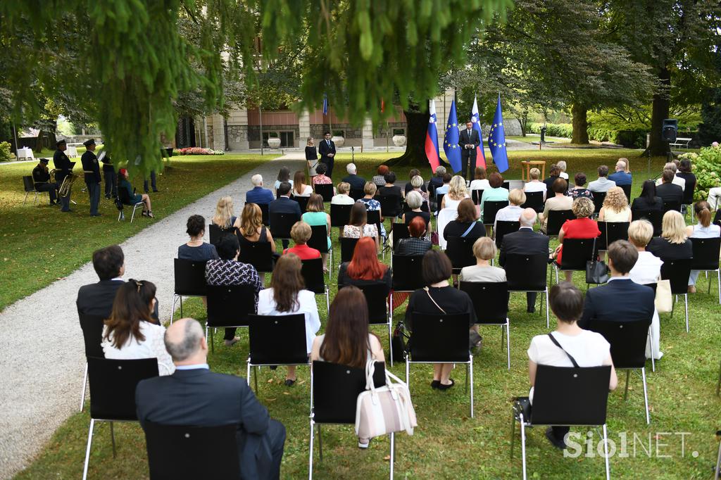 Borut Pahor jabolko navdiha