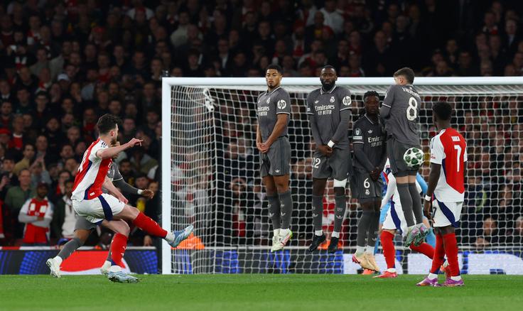 Arsenal je v četrtfinalu izločil Real Madrid. | Foto: Reuters