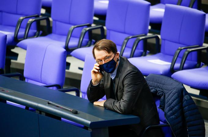 Lauterbach je poslanec v nemškem zveznem parlamentu od leta 2005. V stranki SPD je zadolžen za pokrivanje zdravstvenih tem. | Foto: Reuters