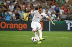 Poljski nogometaš pomaga bolnišnicam
