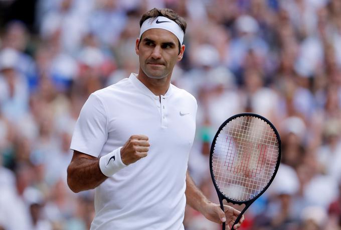 Roger Federer  je na kolena položil Nemca Miša Zvereva. | Foto: Reuters