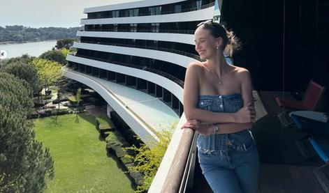 Tako je slovenska vplivnica izstopala v prestižnem hotelu v Rovinju