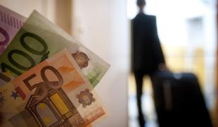 Čezmejna korupcija: od deset pa do milijarde evrov podkupnine