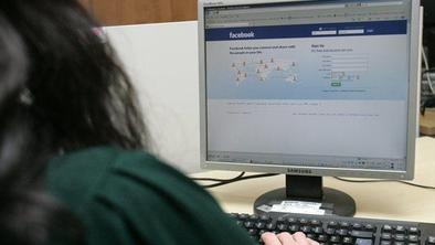 Z družbenimi omrežji je stališče uporabnikov veliko močnejše