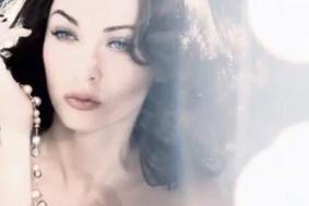 Nova Elizabeth Taylor je …