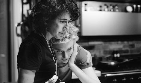 Pretresljiva premiera: Režiserka razkrila zlorabo iz otroštva #video