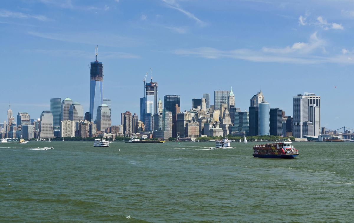 New York | New York je mesto, v katerem živi skoraj 350 tisoč milijonarjev, od tega jih ima vsaj 60 pod palcem vsaj milijardo dolarjev (870 milijonov evrov). | Foto Guliverimage