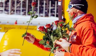 Arktična kopel, modeli z "motorko" in rdeče vrtnice za drzne oviratlonke (foto in video)