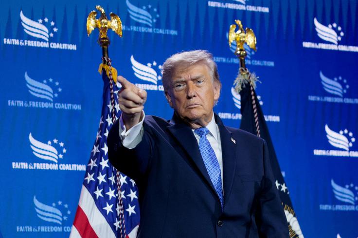 Ameriški predsednik se nocoj odpravlja v Ankaro na vrh zveze Nato in pred potjo je dejal, da bodo tam govorili o vojni v Ukrajini, in dodal, da misli, da jim bo uspelo končati vojno.  | Foto: Reuters