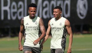 Kylian Mbappe zapustil bolnišnico