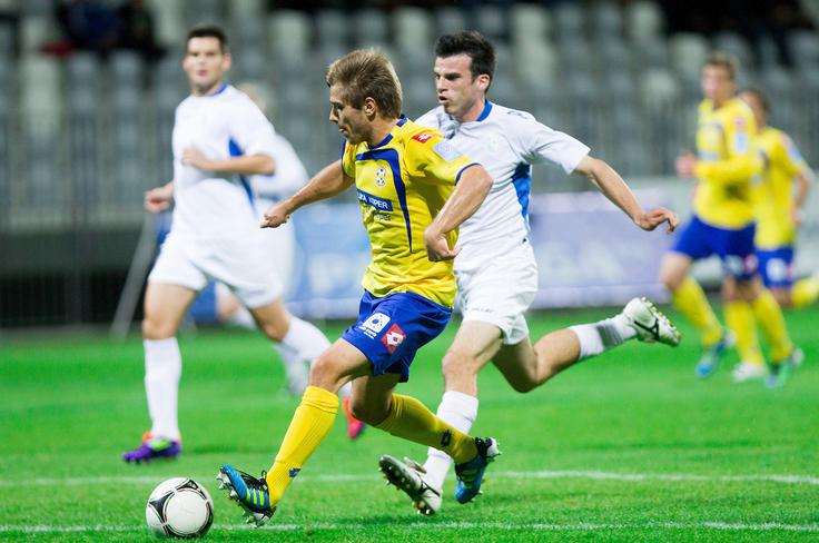 Na Bonifiki je odločilni zadetek za napredovanje v polfinale pokala Slovenije v podaljšku dosegel Matej Pučko in prekrižal načrte Gorici. | Foto: Vid Ponikvar